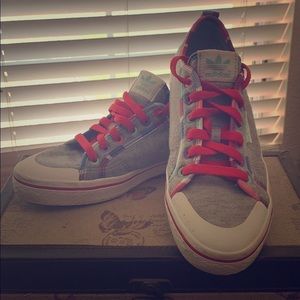 Women’s Adidas shoes